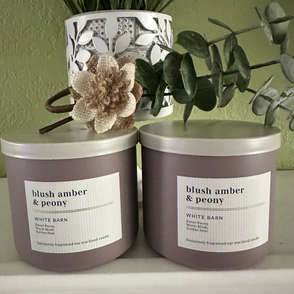 White Barn Blush Amber & Peony Candle Bundle - Purple
